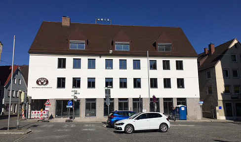 Zentral und barrierefrei: Neuwertige 3 ZKB in Lauingen