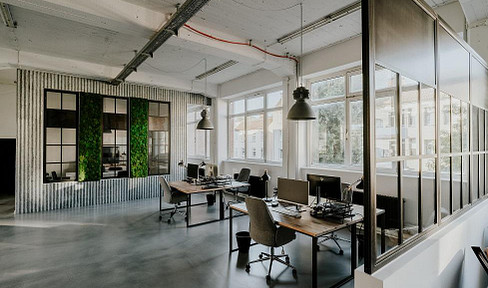Hamburg-Winterhude - Exclusive loft office space in a prime location - 15 workspaces available individually or in packages.