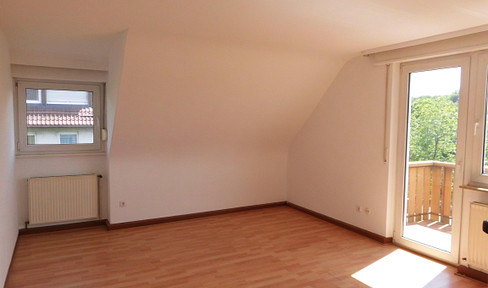 Schöne 2,5 Zimmer Wohnung mit Stadtbahnanschluß