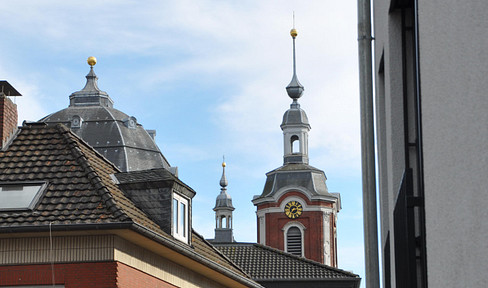 Commuter apartment - close to the main train station - modern 1-bedroom apartment, partially furnished, with a kitchen.