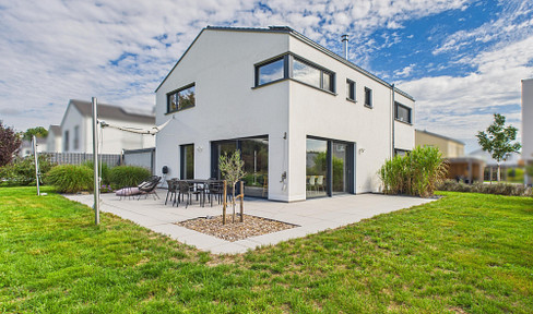 Modernes Einfamilienhaus am Waldrand - einfach einziehen!
