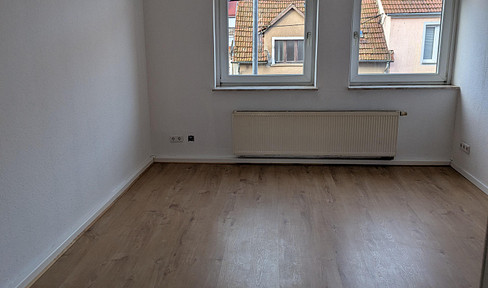 KÜCHE inklusive | kleine 2 Raumwohnung 37qm in 99094 Erfurt-Hochheim