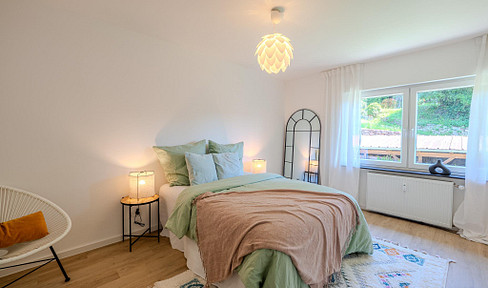 *Erstbezug nach Sanierung* Helle 3 Zi.-Whg mit neuer EBK und Balkon