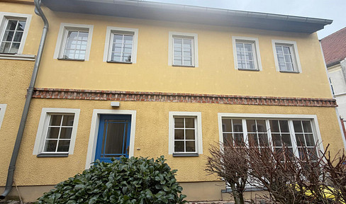 Sanierte 2 - Zimmer Wohnung in Altlandsberg