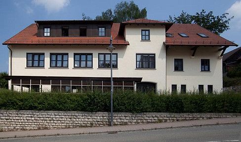 Attractive building with 5 apartments.