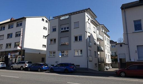 High-quality three-room apartment in a highly desirable location in Gießen.