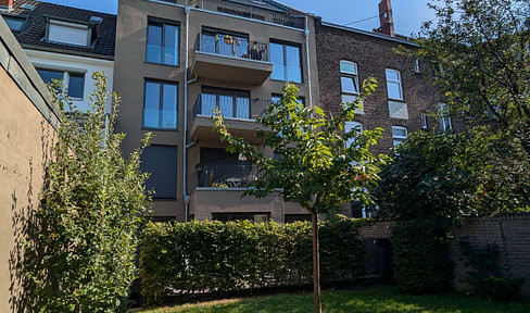 Garden apartment, newly built, second occupancy, with kitchen. Modern and spacious 2-room apartment in Neu-Ehrenfeld.