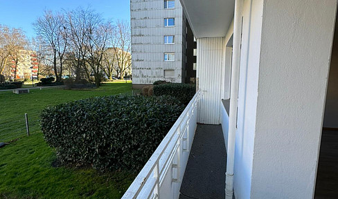 Barrierearme 81 m² Erdgeschosswohnung mit Balkon, Keller und Abstellraum – leerstehend – Duisburg