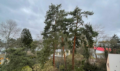 Helle Wohlfühlwohnung in ruhiger Lage nähe Siemens Campus