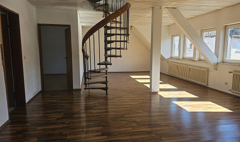 Well-maintained multi-family house seeking a new investor!