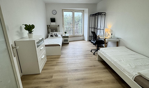 Fully furnished one-bedroom apartment, located directly on the canal.