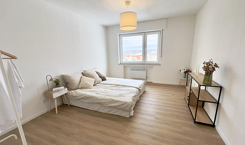 No fees! Move in and feel at home: Newly renovated 3-room apartment in Elsen.