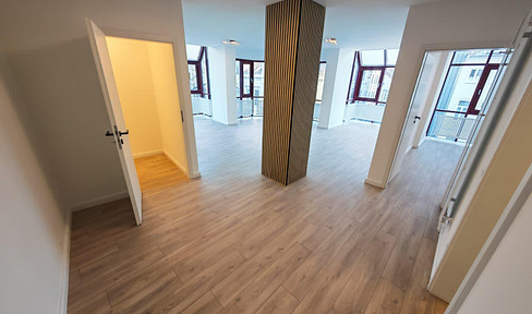 No fees and renovated in the Ostertor/Steintor district – Bremen.