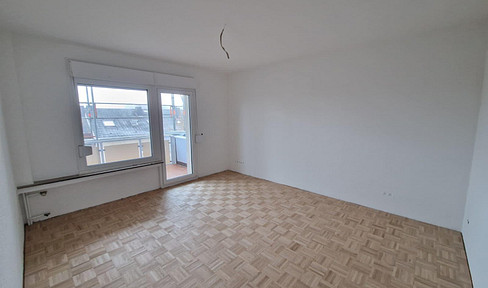 Erstbezug nach Sanierung, 3,5 Raum Harpen, Balkon, Wannenbad mit Fenster, 3-fach Verglasung