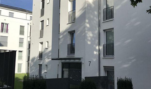 Schöne 2,5 Zi-Whg im EG, Neubau 2016, vermietet, 4,2% Rendite, provisionsfrei, TG-Stellplatz