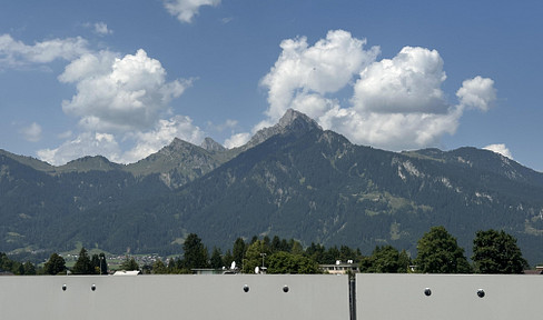 Exklusive Penthouse Wohnung/ Lift direkt in die Wohnung/ Außen Whirlpool/Provisionsfrei