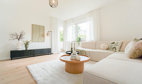 AVAILABLE IMMEDIATELY: 3-room apartment in the Neustadt district.