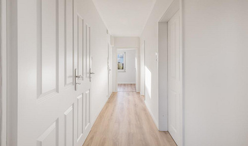 Beautiful three-room apartment in the Neustadt district, near Werdersee lake (seeking a replacement tenant).