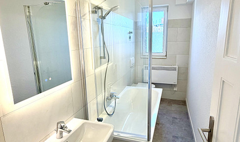 4 Raum Wohnung mit Klima, Tageslichtbad Nähe Bahnhof + Altstadt, Erstbezug nach Sanierung