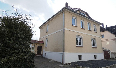 Victorian-era villa – "Coffee Grinder" style, built in 1924, with 232 square meters of living space and a 650 square meter plot of land.