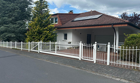 Großzügiges Einfamilienhaus mit schönem Garten, nur 20 Minuten bis Hennef zur A3 Richtung Köln/Bonn