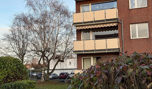 Bright, newly renovated 3-room apartment with a south-facing balcony, located in the best area of Königsdorf, Frechen.