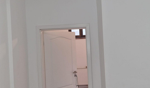 Beautiful, bright 2-room apartment.