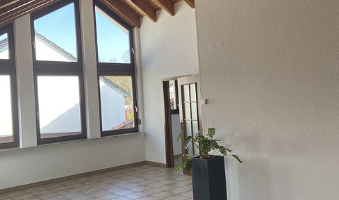 Spacious 3.5-room apartment in Winnenden (Hungerberg).