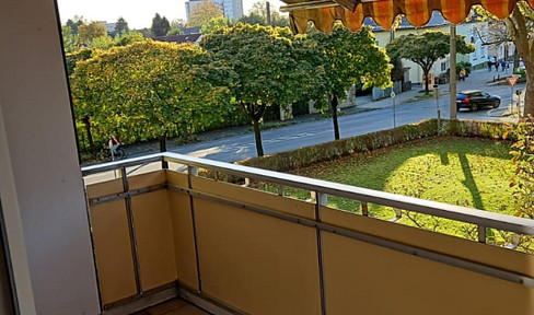 Attractive, completely renovated 3.5-room apartment, 75 square meters, located in Welper, Hattingen.