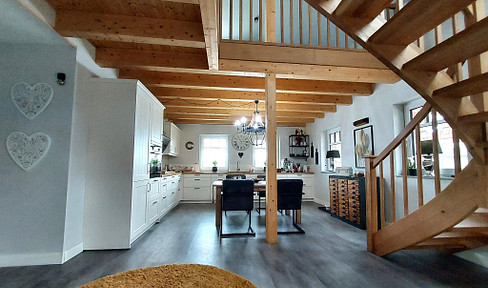 Detached, energy-efficient single-family home (KFW 40+) with character, located in Lower Saxony, near East Frisia.
