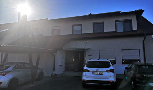 Bright 3-room maisonette apartment for sale in Neulußheim.