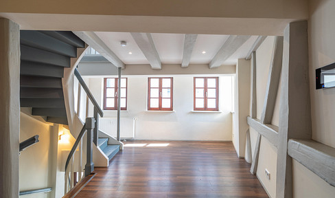 Stilvoll saniertes Stadthaus am Stadtberg – hochwertige Ausstattung & beste Lage