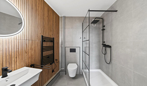 Renovated 2-room apartment.