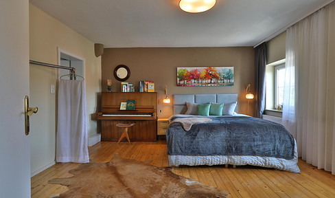 Charming city apartment with character.