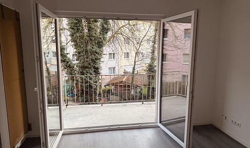 Zentral und ruhig im Ehrenfeld - 3,5 ZKDB mit Balkon. Provisionsfrei direkt vom Eigentümer