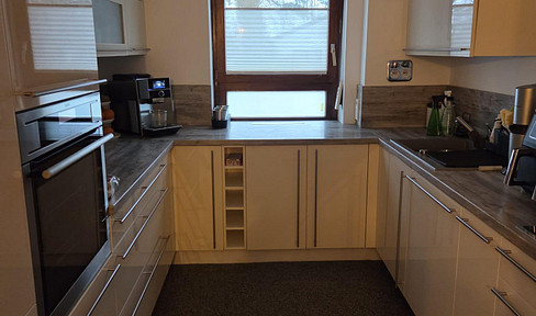 Attraktive 3,5 Zimmer-Wohnung in Karlsruhe