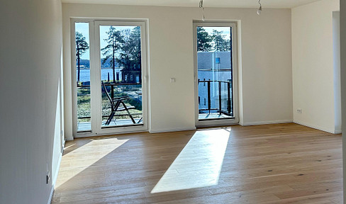 Brand new apartment for rent; Bright, modern apartment with a south-facing balcony, located directly on the Schlei river; Rental directly from the owner.
