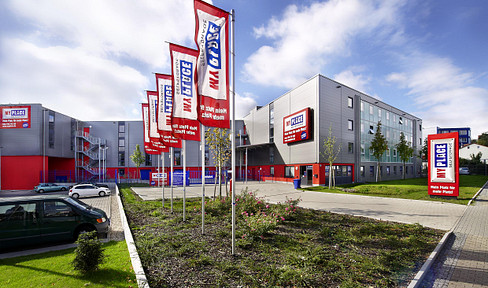 46 square meters of storage space in a prime location with excellent transport links. No commission fees.