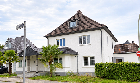 3-Zimmer-Wohnung (110 m²) im Herzen von Korschenbroich – provisionsfrei