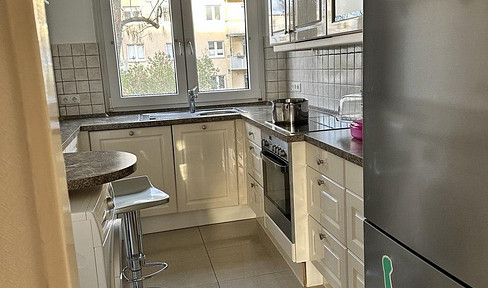 Möblierte 3-Zi. Wohnung Top-Lage / Nähe Finanzschule Nordend-West - BEFRISTET