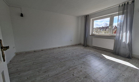 Small, renovated 2.5-room apartment in Kiel-Elmschenhagen.