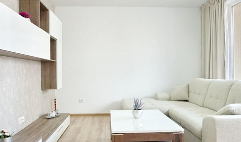 2 Zimmer Wohnung Helle und moderne