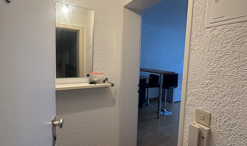 Stylish, well-furnished apartment in the popular Neckarstadt-OST district – move in and feel right at home.
