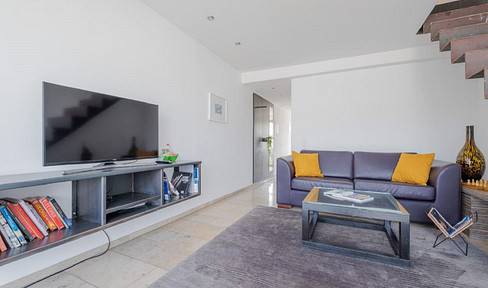 Modern flat located in Düsseldorf