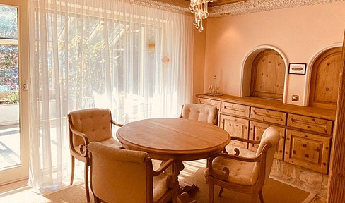 Exklusive 3,5-Zi.-Maisonette Architektenwohnung, möbliert in Maichingen