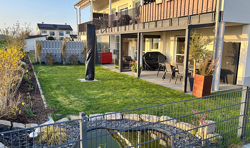 Moderne Erdgeschosswohnung mit Garten, großer Terrasse & Wintergarten (unmöbliert)