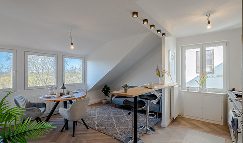 Prime location on the Weser River: Modern 2-room apartment with stadium views.