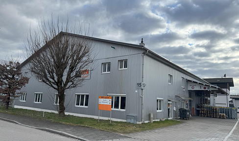 Halle mit 300 m² und 6,50 m lichter Höhe, Vollwärmeschutz