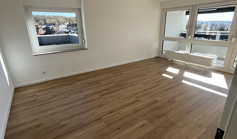 Dream apartment in a prime location – Energy efficiency class A, panoramic views, completely renovated.