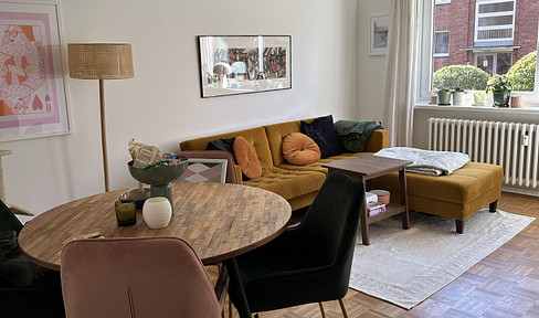 Wunderschöne 2,5-Zimmer-Wohnung in ruhiger aber zentraler Sackgassenlage